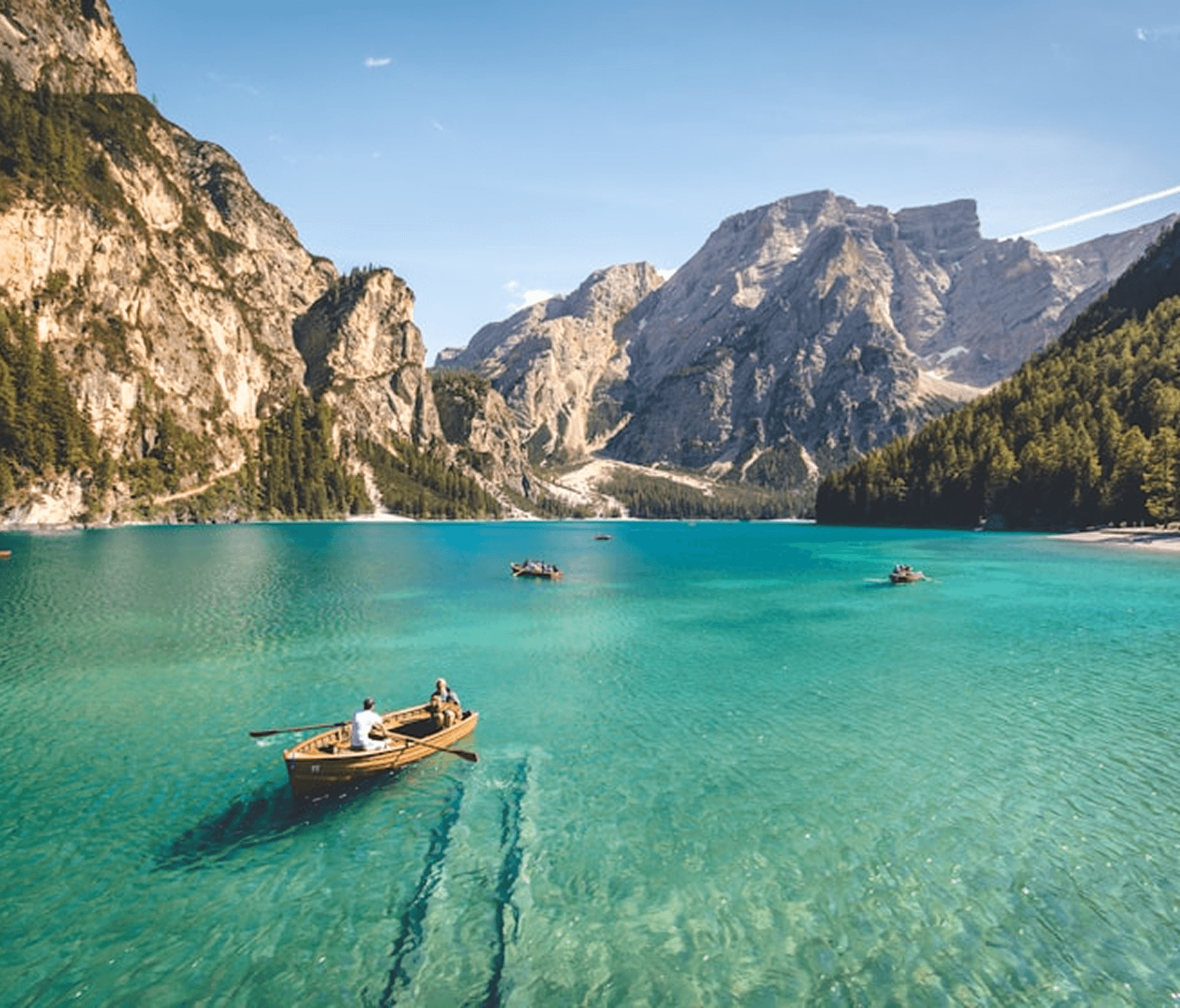 A Day in the Life of a Safari Explorer Experiencing Africa's Untamed Beauty